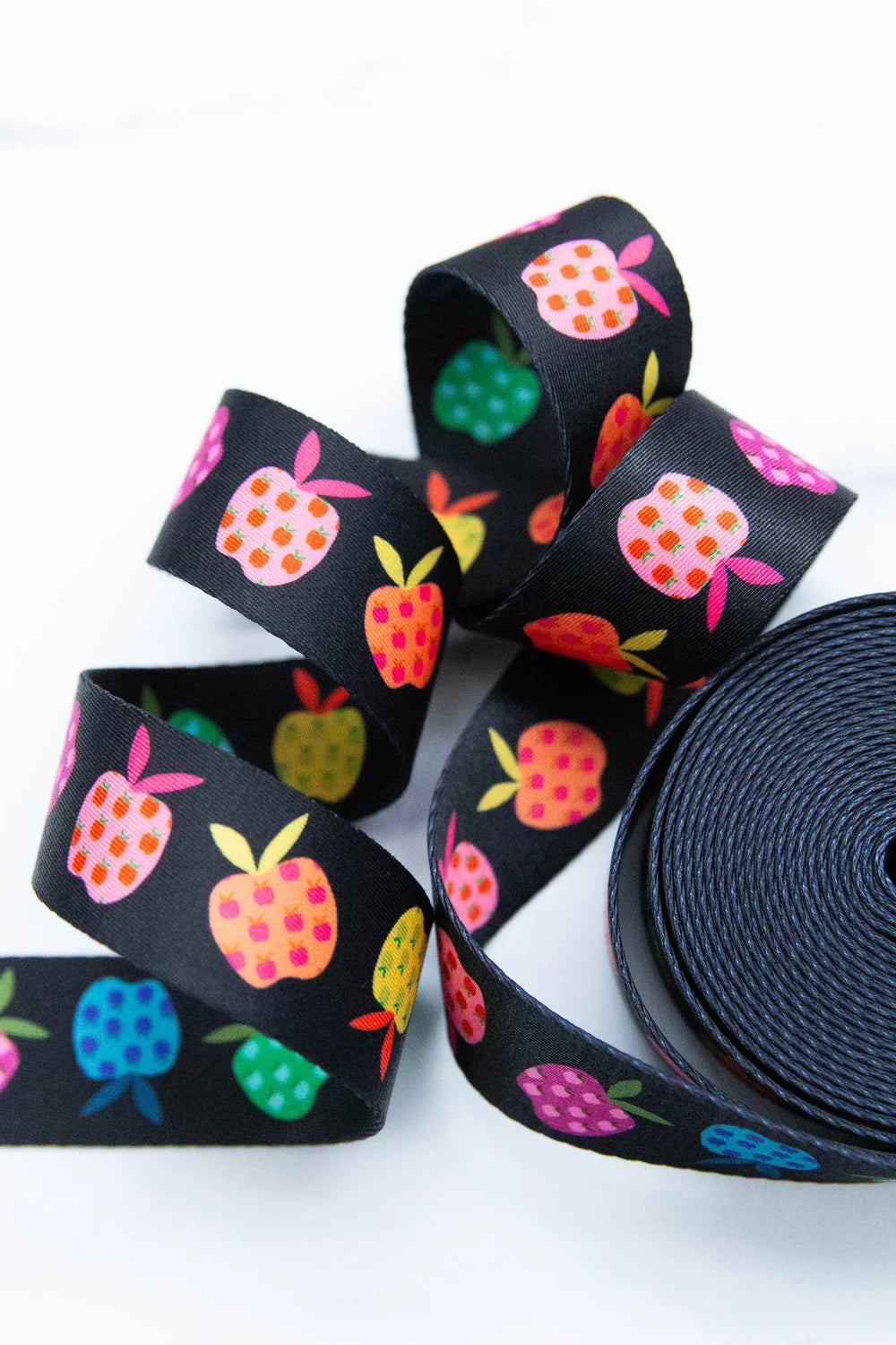 1.5" Rainbow Apples Webbing