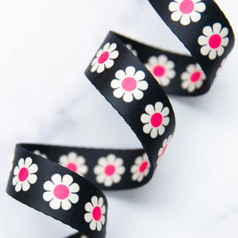 1" Daisy in Hot Pink Webbing